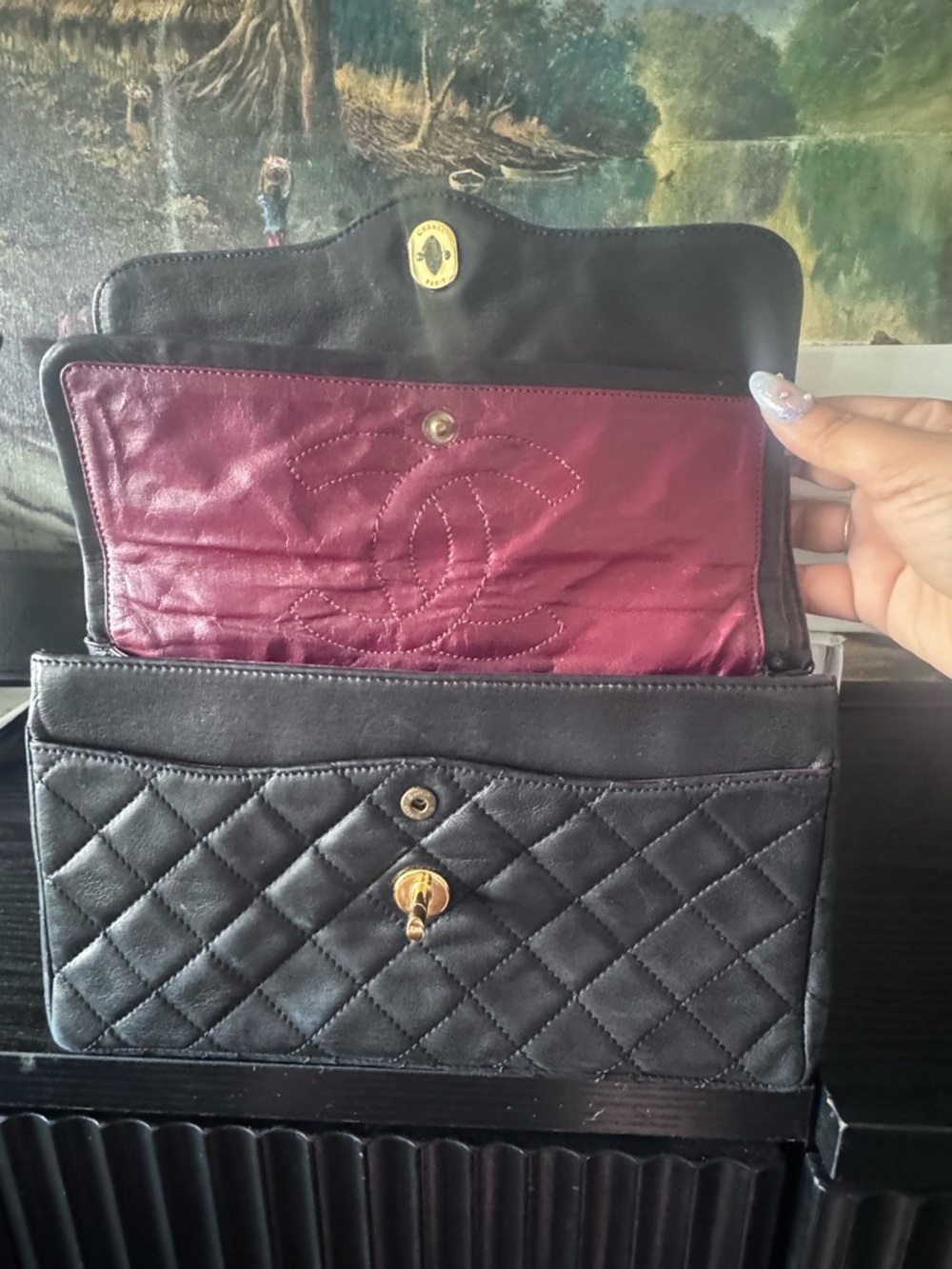 CHANEL Black Quilted Leather Shoulder Bag with Gold Hardware - Picture 9 of 12